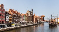 640px-calle_dlugie_pobrzeze-_gdansk-_polonia-_2013-05-20-_dd_06.jpg